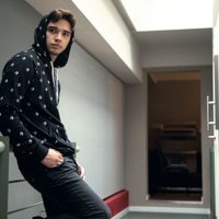No le importó nada: Julián Serrano quebrantó todas las normas de la cuarentena y lo defenestraron