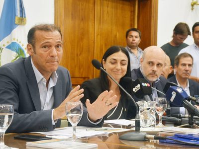 Neuquén refuerza medidas contra el coronavirus: aplican licencias para empleados estatales