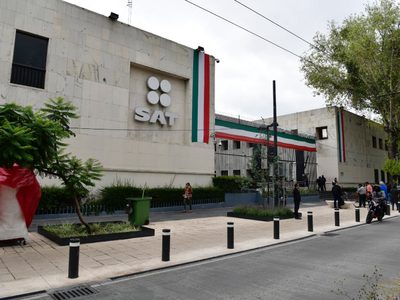 El SAT devolvió impuestos por 395 mil 702 mdp de enero a julio