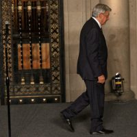 'Lo que queda” del gobierno de Peña 'le sirve de tapete” a AMLO, asegura el líder del PAN