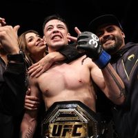 El mexicano Brandon Moreno es el nuevo campeón mosca de la UFC