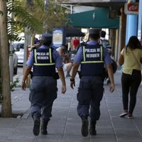 Habrá más presencia policial durante la temporada de verano en los espacio públicos de Neuquén capital