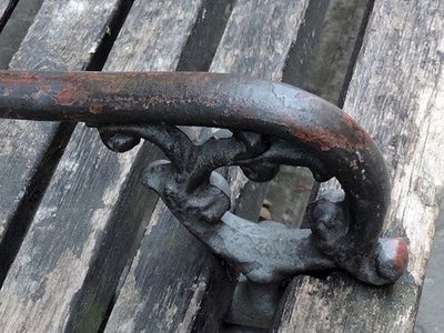 El truco de la abuela para sacar los hongos y el moho de tus pisos y superficies de madera