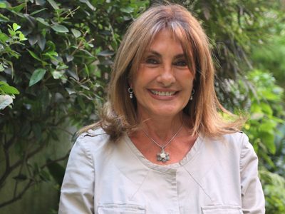 Coloridas, bellas y con historias: las plantas que Silvia Fernández Barrios eligió para decorar su casa