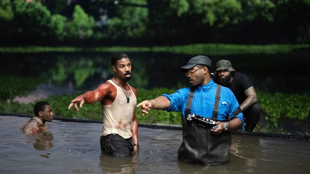 El director Ryan Coogler (der.) llega a los Oscar 2026 con “Sinners”, producción que suma 16 nominaciones. Este recuento presenta 13 datos sobre su historia profesional.