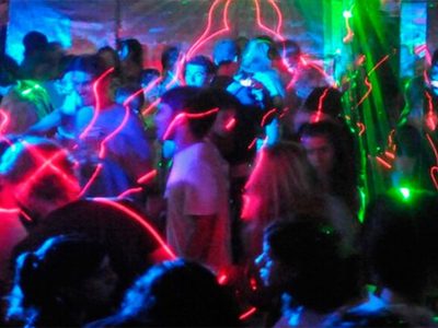 Otra fiesta clandestina en la región: festejó su cumpleaños con más de cien invitados