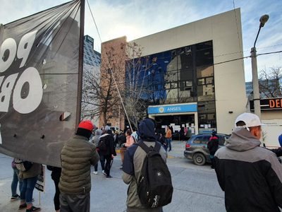 Organizaciones piqueteras marchan en contra del ajuste de Nación