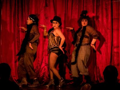 Las Reinas Chulas y el Teatro Bar El Vicio