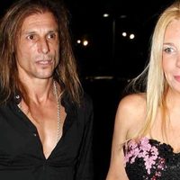 Alejado de los medios: quién es y a qué se dedica Axel, el hijo desconocido de Mariana Nannis y Claudio Caniggia