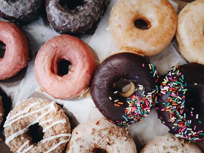 Donas de canela y chocolate sin TACC: riquísimas y jugosas, para la merienda más increíble
