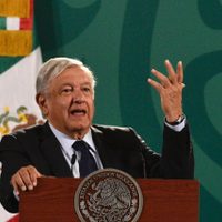 AMLO: Morena no habría soportado andanada de adversarios, sin apoyo del pueblo