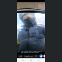 Policías golpean a automovilista en Periférico Norte, a la altura de Plaza Satélite