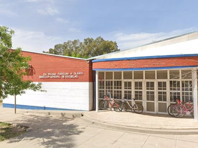 Una niña de 14 años ingresó a la escuela con un arma, realizó dos disparos y estuvo cinco horas atrincherada