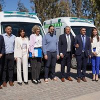 Entregaron dos ambulancias al hospital de Chos Malal y anunciaron la compra de otras 50