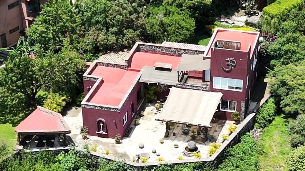 Casa de Gerardo Fernández de Noroña en el Antiguo Camino a Santo Domingo, en el Valle de Atongo