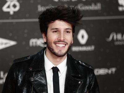 ¡No lo pudo ocultar! Sebastián Yatra reveló una noticia... ¿Sobre Tini Stoessel?