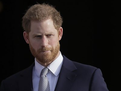 "Dejó de atenderme el teléfono": la tristeza del príncipe Harry por un familiar que lo ignora