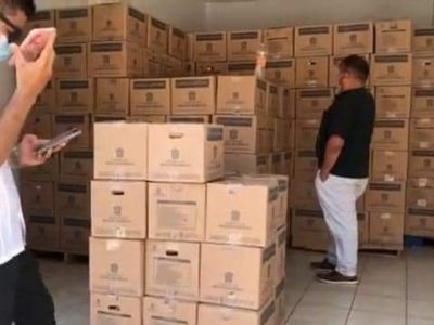 Damián Alcázar denuncia reparto de despensas en Edomex y se va contra el "PRIAN"