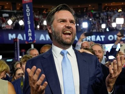 De crítico de Donald Trump a compañero de fórmula, ¿quién es J.D. Vance?