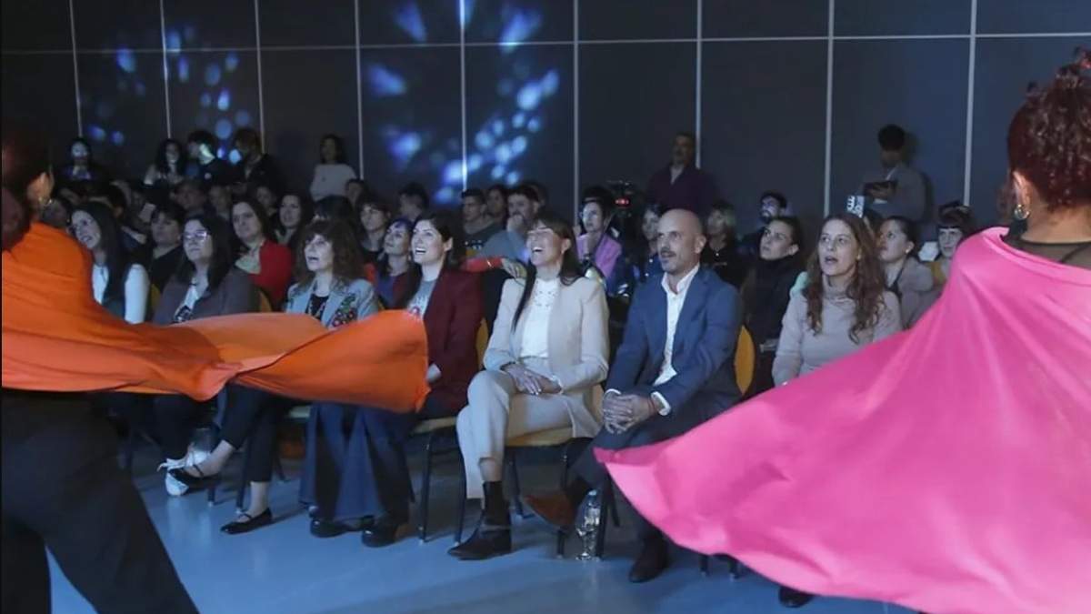 La iniciativa busca potenciar los talentos jóvenes para la música, danza urbana y poesía, entre otras. Fuente: (Gobierno de Neuquén)