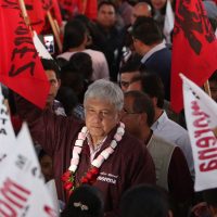 Por ahora, López Obrador tiene el campo político sólo para él: The Economist