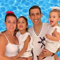 A pleno disfrute: la sensacional jornada acuática de las hijas de Jorgelina Cardoso y Di María
