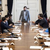 Presidente de Chile nombra a nuevo director de policía de investigaciones tras escándalo