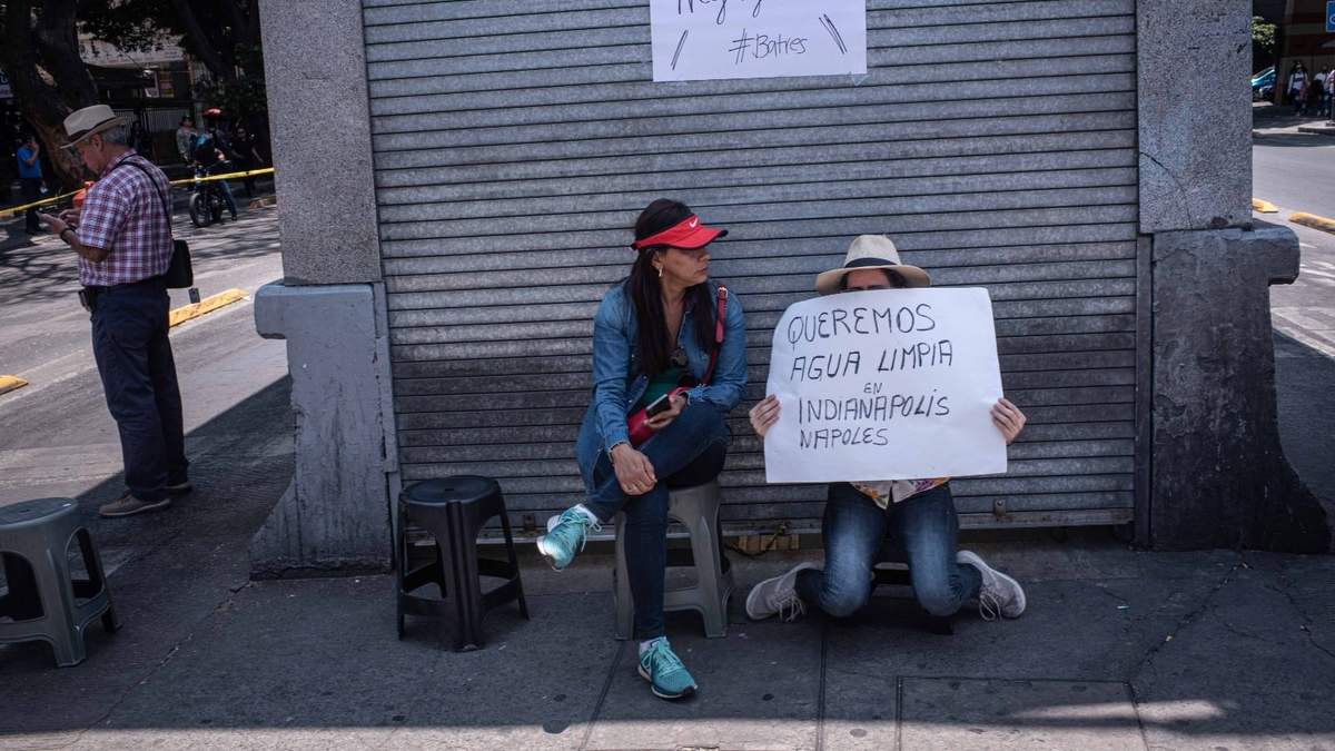 Protesta por el agua en la Benito Juárez