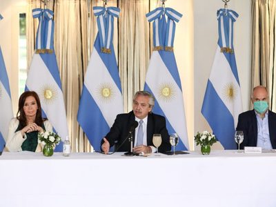 Deuda: pese al rechazo de los bonistas, el Gobierno no cambiará su oferta