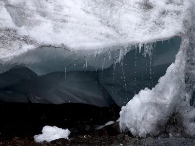 Impresionante: los satélites muestran cómo los glaciares del mundo se derriten