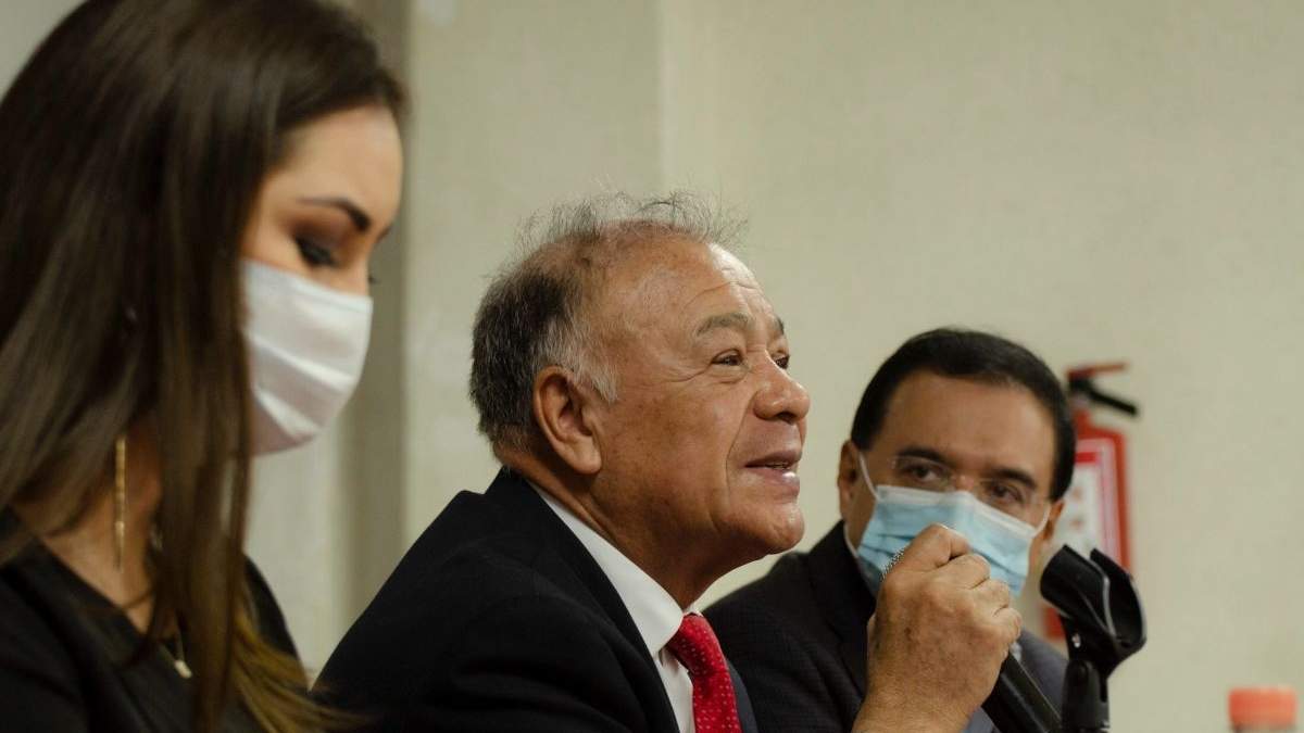 Alberto Anaya, presidente del Partido del Trabajo (PT)