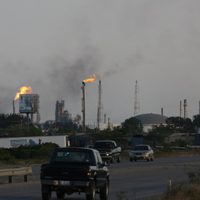 Más de 100 laureados con el Nobel piden a líderes frenar la expansión de combustibles fósiles