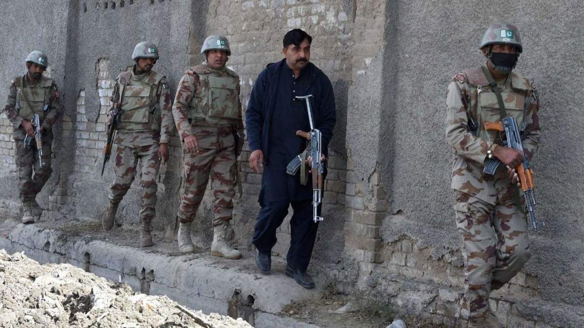 Grupo armado en Pakistán