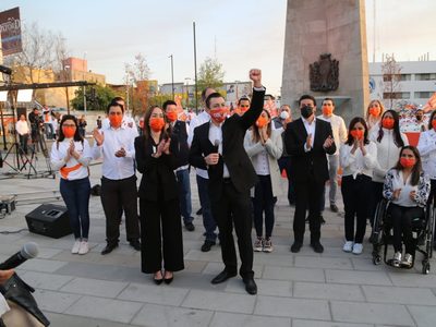 Colosio Riojas inicia campaña evocando a su padre