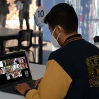 Tras llamado de AMLO para regresar a las aulas, la UNAM anuncia que mantendrá esquema híbrido