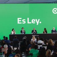 Argentina es verde: Promulgan ley de legalización y despenalización del aborto