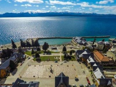 "Con camioneta oficial": ¡Revuelo! ex funcionario de Macri, de vacaciones en Bariloche...