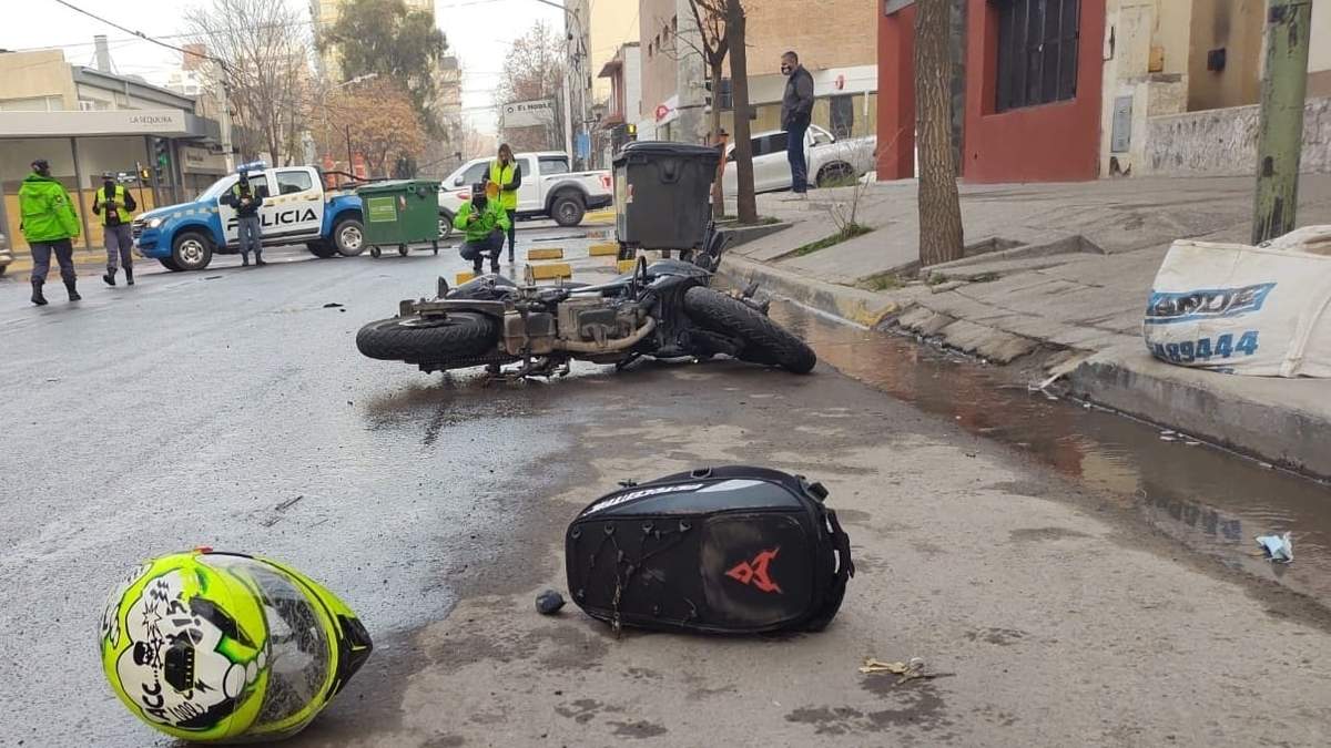 Accidente en Neuquén Capital Fuente: (Twitter)
