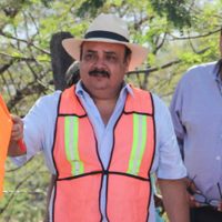 Con bombas molotov, incendian vehículo del alcalde de Amacuzac, Morelos