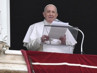 Papa Francisco pide una sociedad más "justa y fraterna" en Cuba