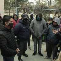 Escándalo en Mariano Moreno: brutal agresión al intendente Javier Huillipan