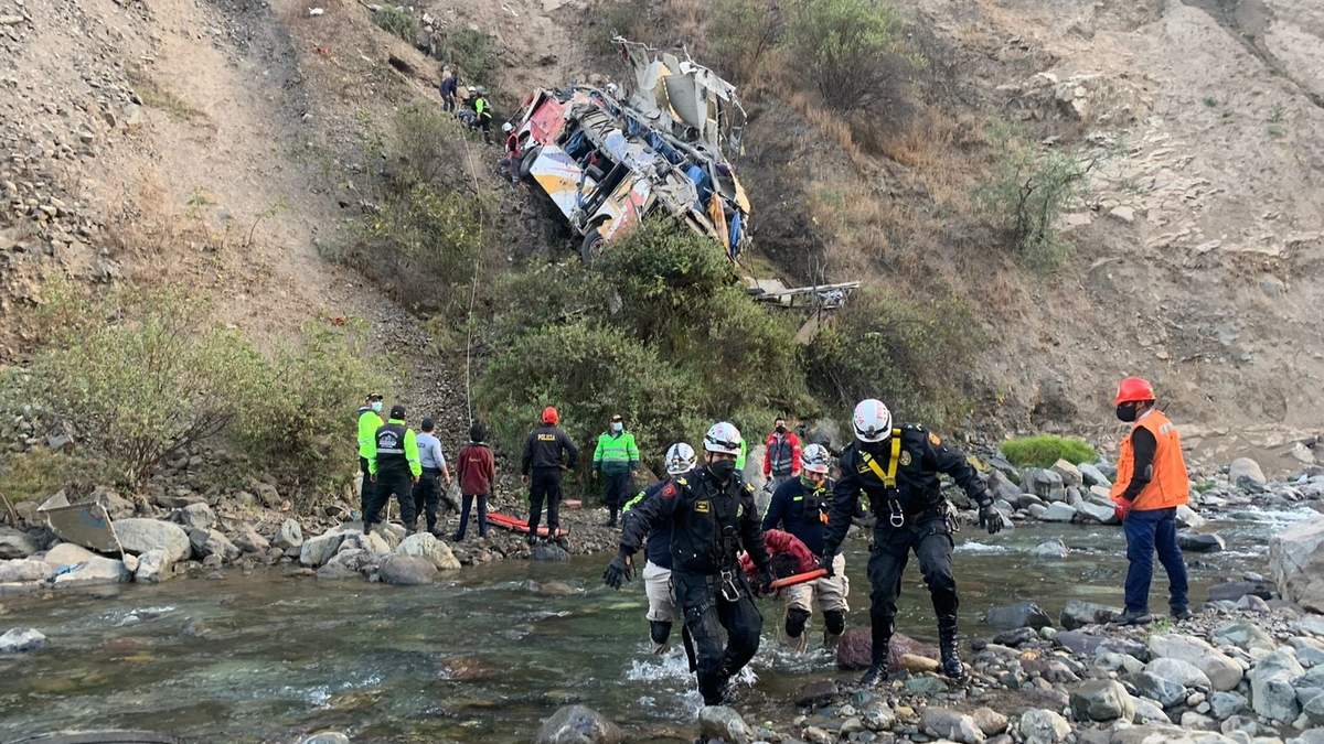 Accidente en Perú. Fuente: (Twitter)
