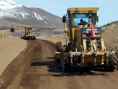 Neuquén gestiona la apertura anticipada del paso Pichachén tras un invierno con poca nieve