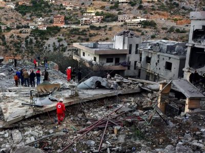 Israel bombardea edificios residenciales en Beirut