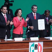 ¿Presidencialismo ridículo o intento restaurador?