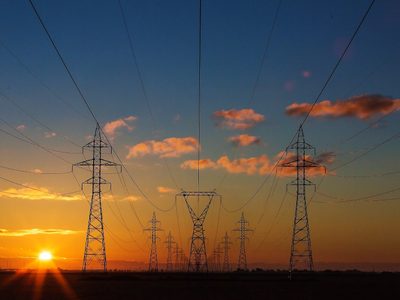 IAE Mosconi: "Sólo un acuerdo amplio y sensato podría salvar al sector energético"