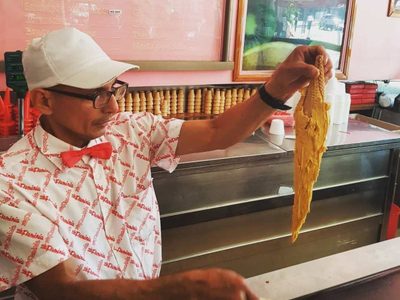 El cucurucho de helado más alto del país que no pasó de moda
