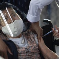 México registra 166 muertes por covid-19 y va la semana 16 con reducción de casos