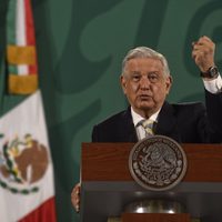 El litio "un mineral codiciado por corporaciones", AMLO pide defenderlo con reforma eléctrica