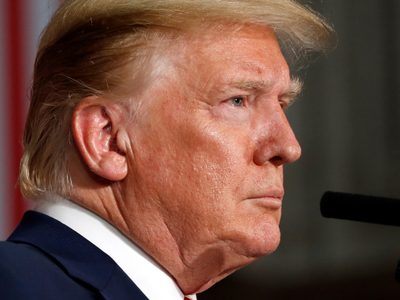 La extorsión de Trump
